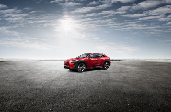 Toyota firmabiler