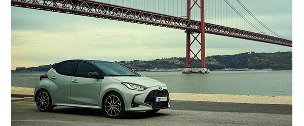 Botones del Toyota Yaris Hybrid