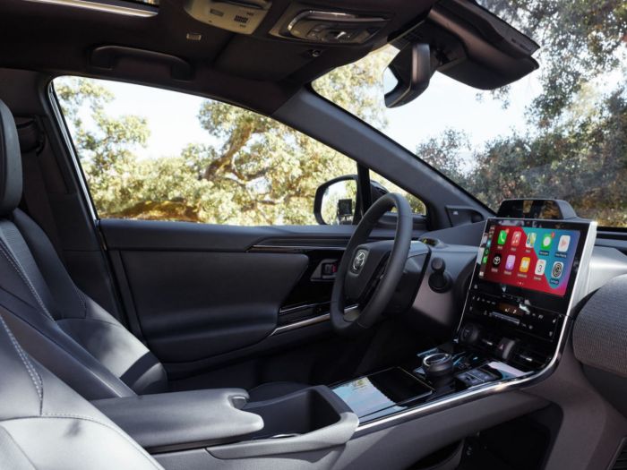 Toyota bΖ4Χ. Το απόλυτο ηλεκτρικό SUV. | Toyota Hellas