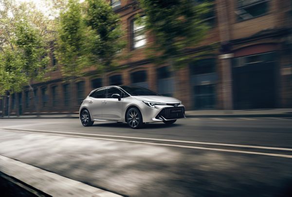 Toyota Corolla Hatback dans la rue