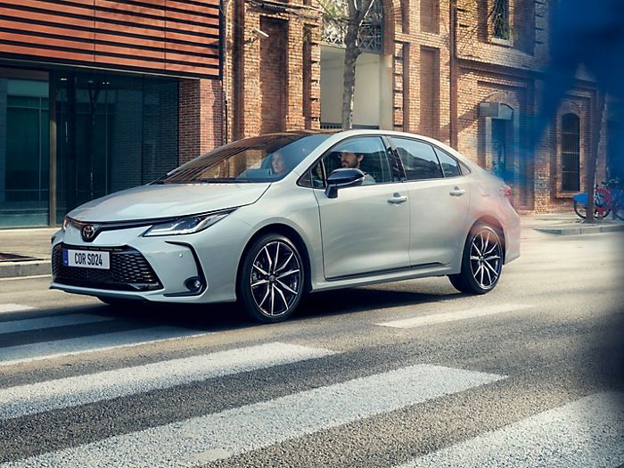 Toyota electric hot sale corolla