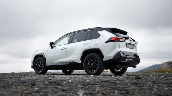 RAV4 2025 exterior