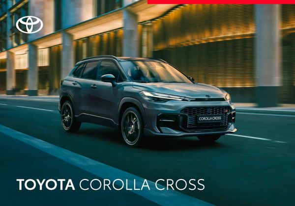 Een Corolla Cross GR Sport in de bergen