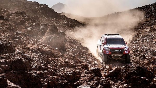 dakar-toyota-alonso-visual_tcm