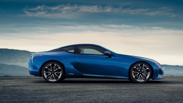 Lexus LC front of car