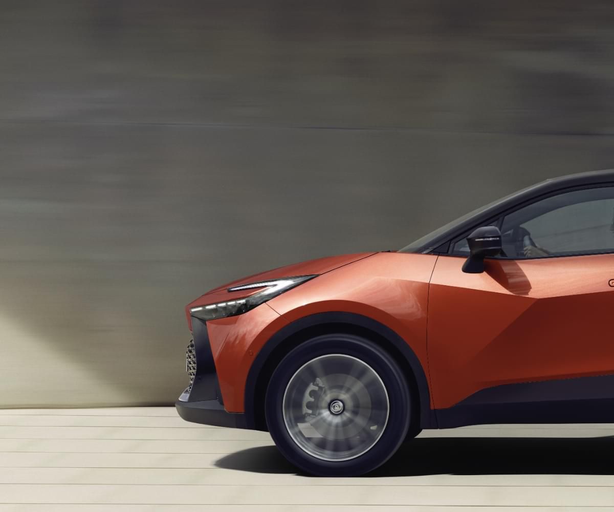 Przednia część nadwozia Toyoty C-HR Plug-in Hybrid