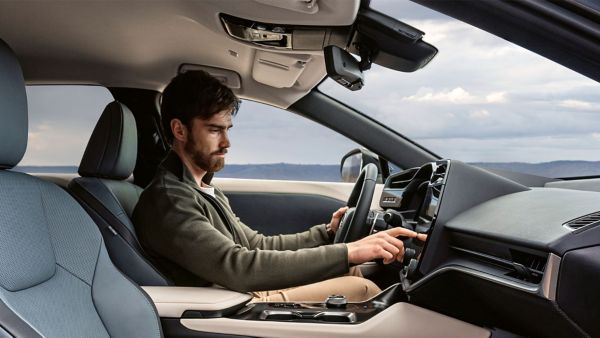 Lexus RZ interior