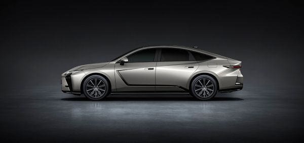 Side view of a parked all-new Lexus ES