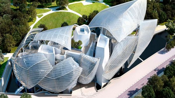 Frank Gehry Loves Louis Vuitton