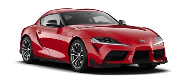 Roter Toyota GR Supra in Seitenansicht vor einem neutralen Hintergrund