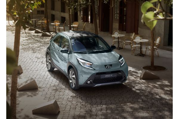 Aygo X na cidade