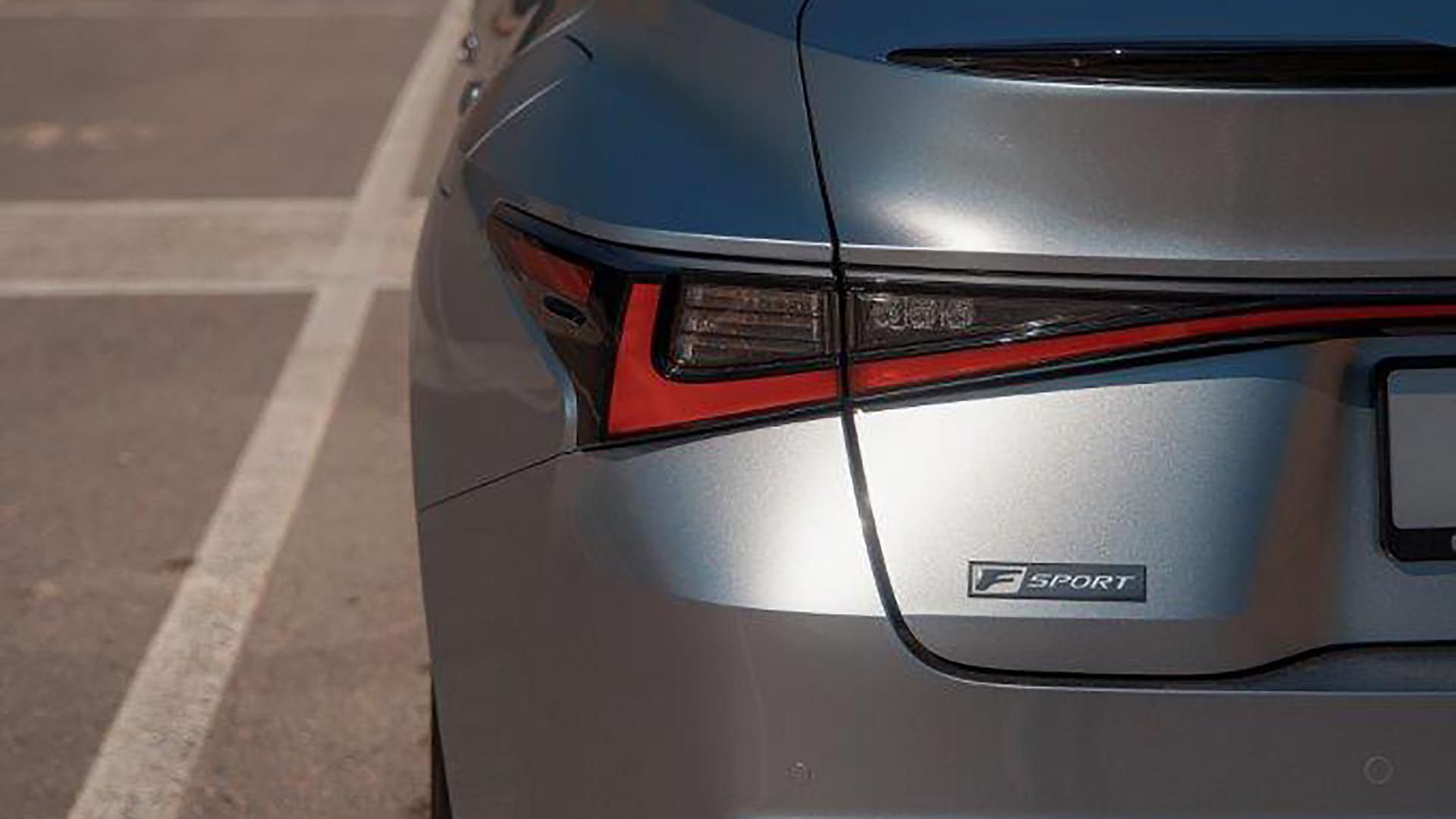 IS300 F SPORT