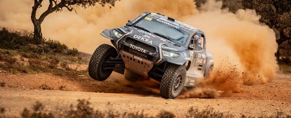 joao-ramos_pedro-re_toyota-hilux-t1-mais_montes-alentejanos_2023