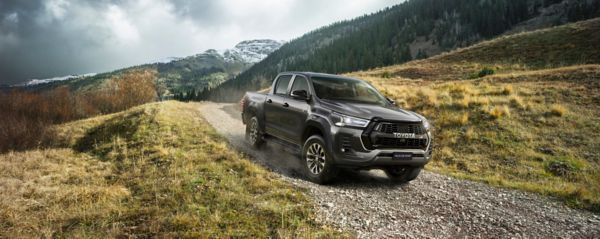 Toyota Hilux je legenda relija Dakar