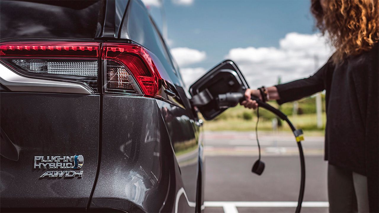 Los coches eléctricos tienen etiqueta cero de la DGT