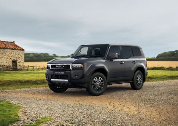 Land Cruiser Commercial