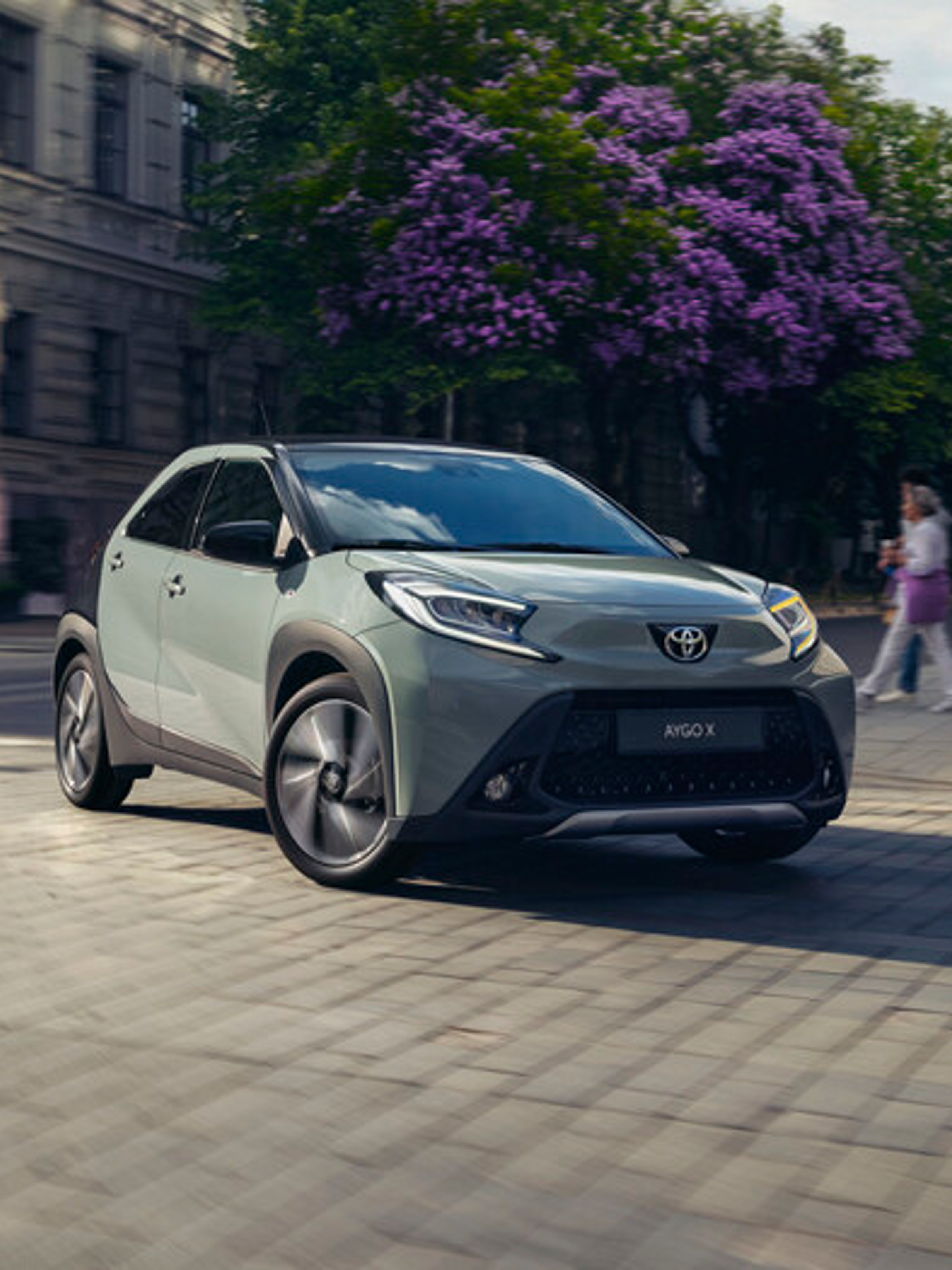 Ontdek de AYGO X