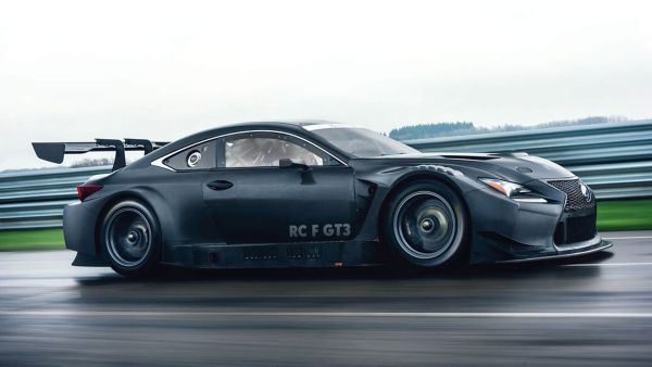 O RC F GT3