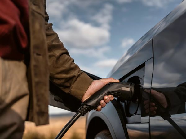 Lexus charging