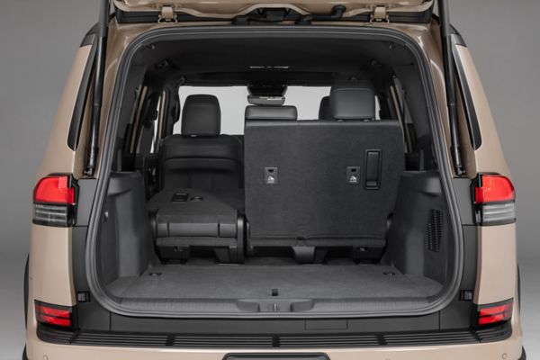 Lexus GX Trunk