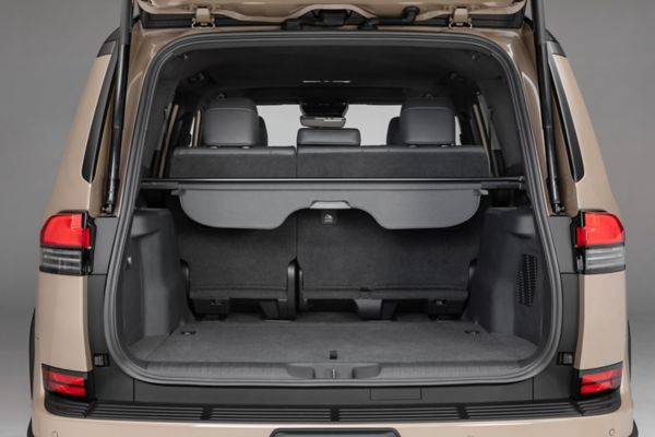 Lexus GX Trunk