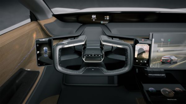 The LF-ZL steering wheel