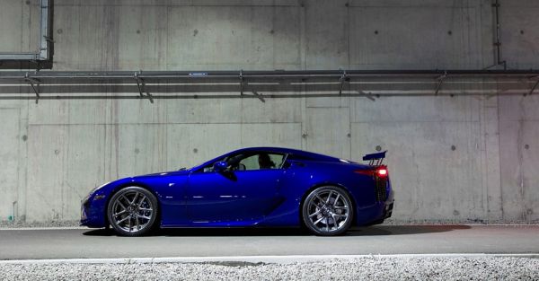 Lexus, LFA, zijkant
