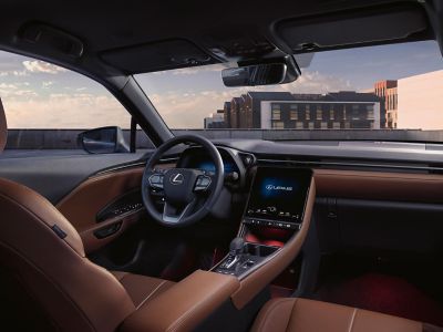LEXUS E-FOUR ALLRADANTRIEB