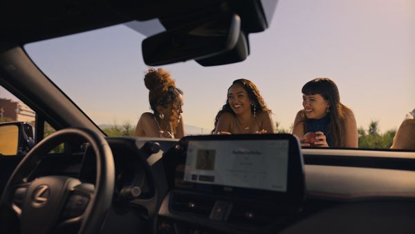 Die wichtigsten Infos zum Firmenwagen: Wissenswertes zu Steuern, Kauf oder Leasing, Fahrtenbuch vs. 1-%-Regelung.