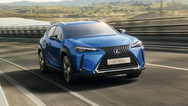 lexus-ux300e-menu-3