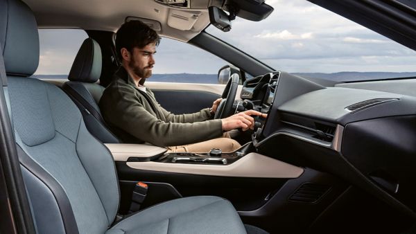 lexus-web--13