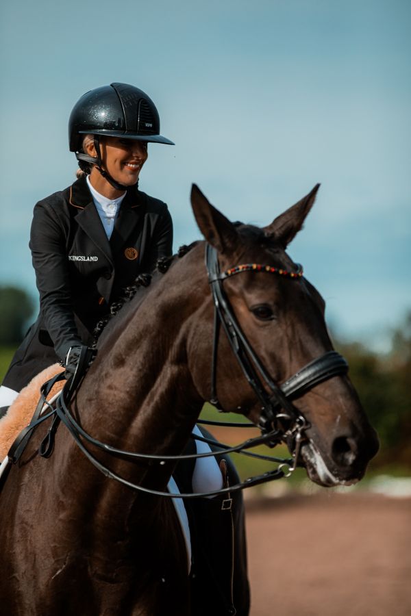 Manon Claeys à cheval