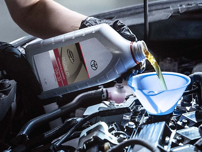 Cómo cambiar el filtro de aceite de un coche 