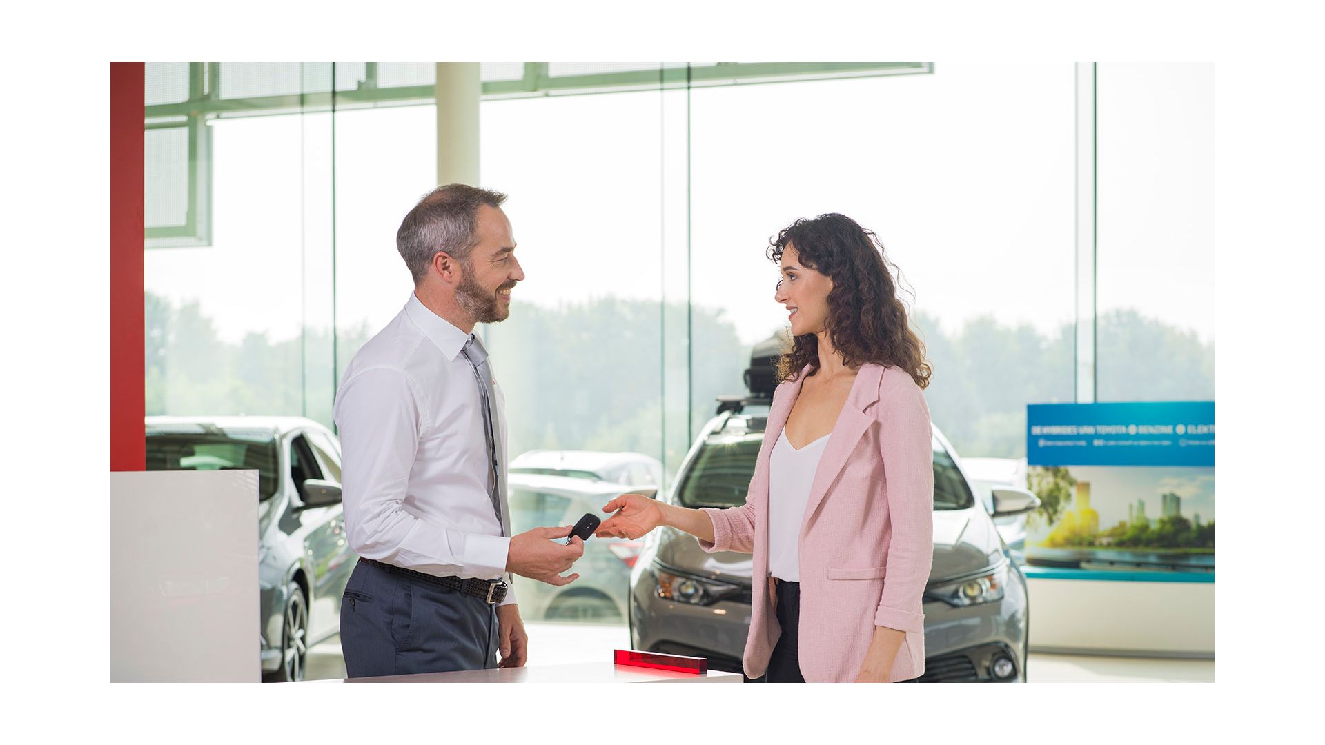 www.toyota.si