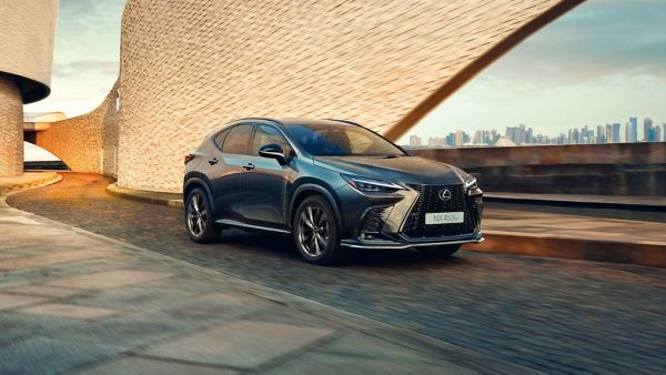 Lexus presenta el NX en Palma de Mallorca