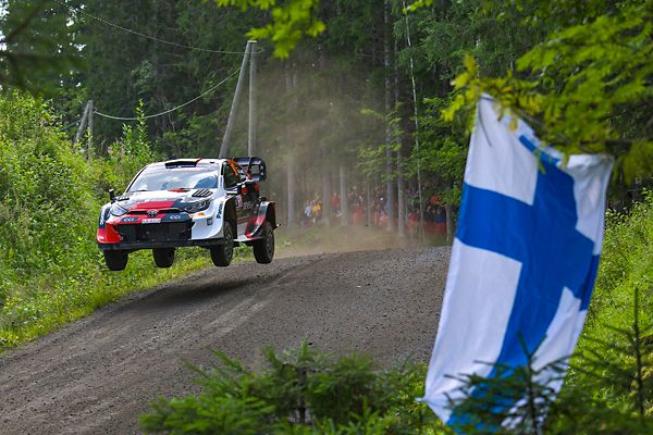 TOYOTA GAZOO Racingin tallipäällikkö Jari-Matti Latvala Jyväskylän rallissa