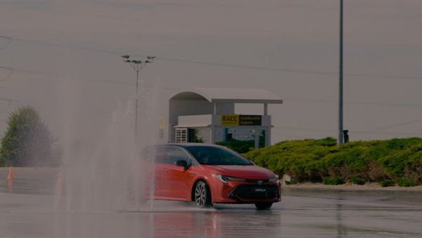 ¿Qué pasa si conduces con poco combustible?