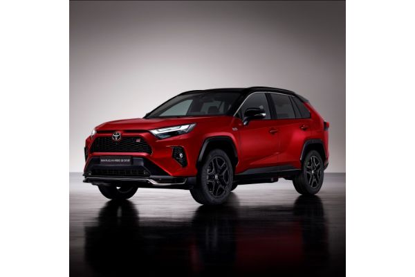 Toyota RAV4 GR SPORT kivitellel