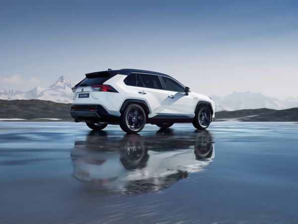 Toyota RAV4 on the sand