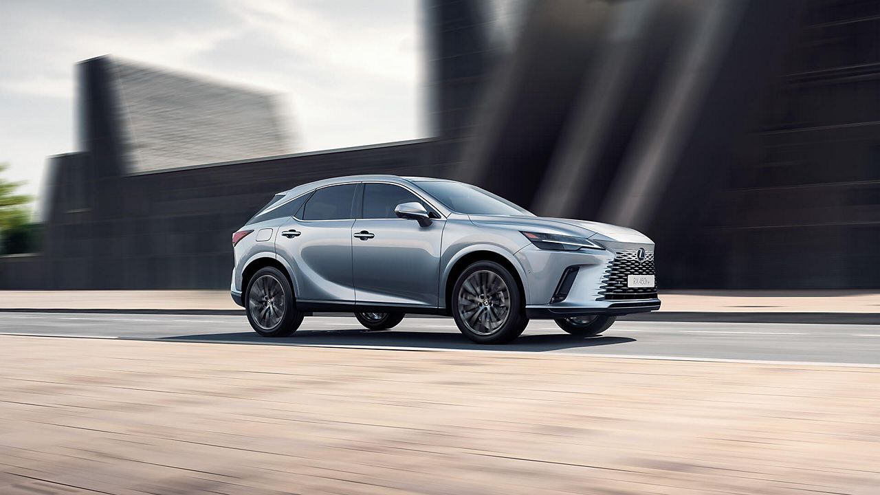 Skonfiguruj swojego Lexusa RX | Lexus Polska