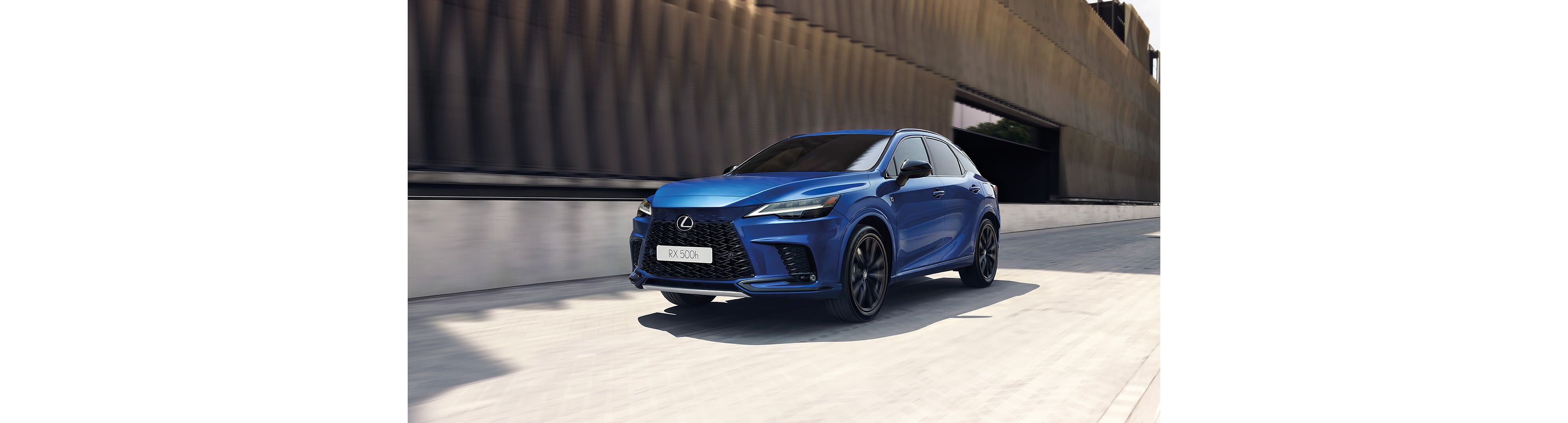 Lexus RX 500h driving