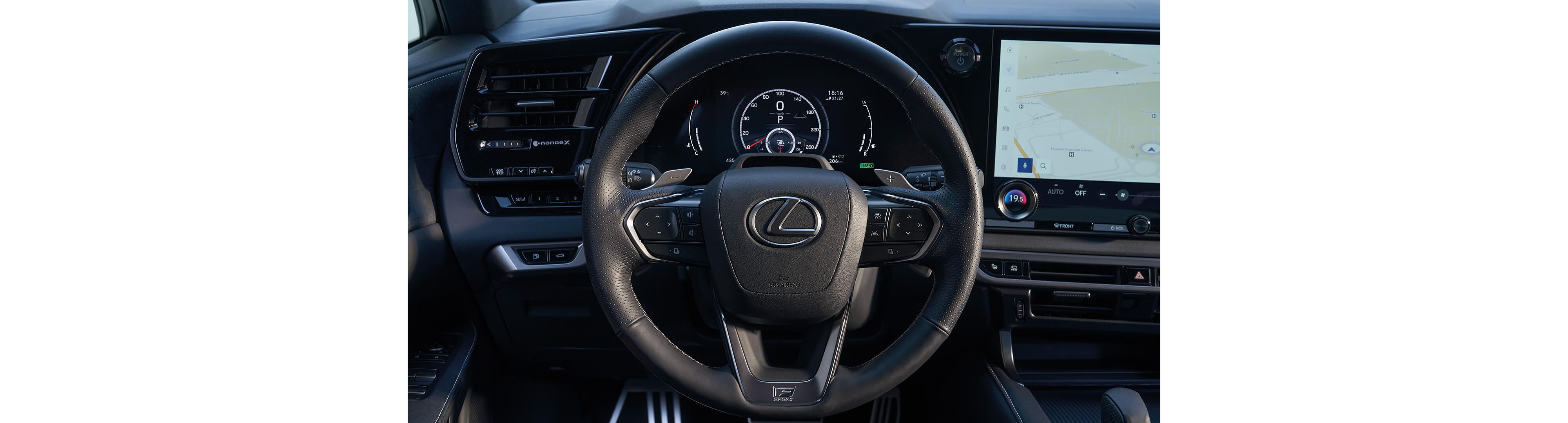 Lexus RX drivers cockpit 