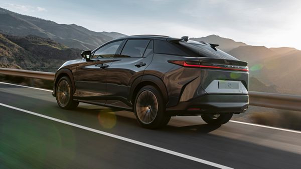 The Lexus RZ 450e
