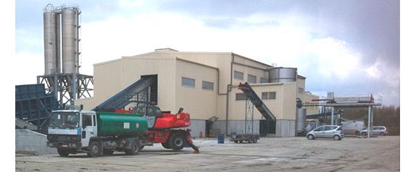 COMETTRAITEMENTS Post shredder recycling site in Châtelet, Belgium.