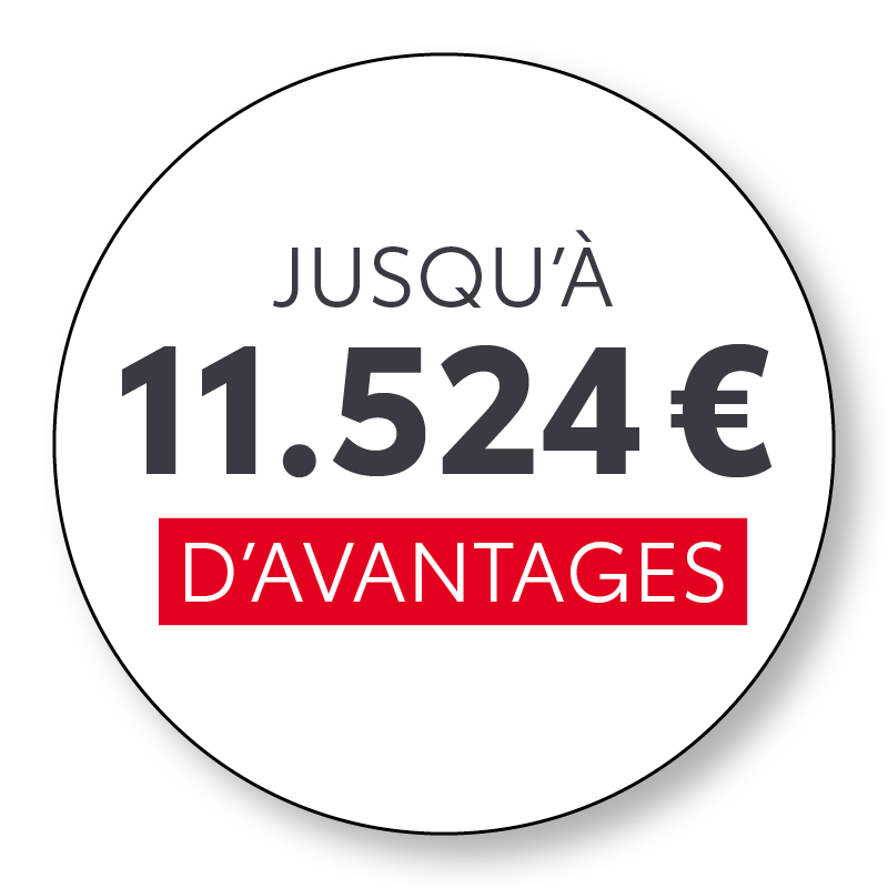 Timbre rond avec le texte 'Jusqu'a 11.524€ d'avantages'