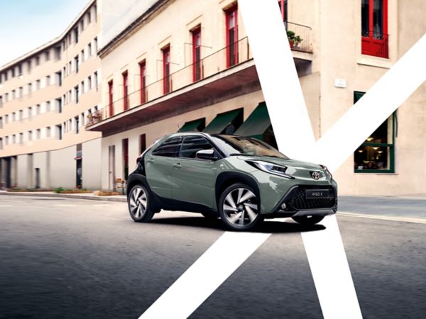 Toyota Aygo X dans la ville