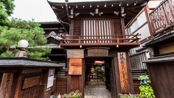 takayama