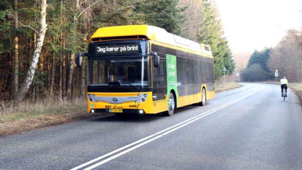 Toyota brintbus klar til drift i København