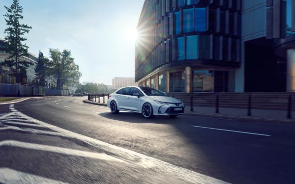 автомобил извън гаранция Toyota