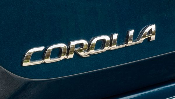 toyota corolla-logo